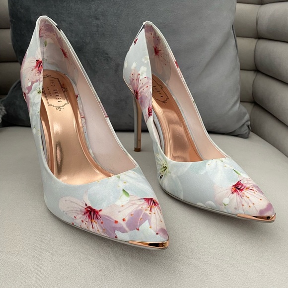 Ted Baker Kaawap heels - Picture 1 of 6